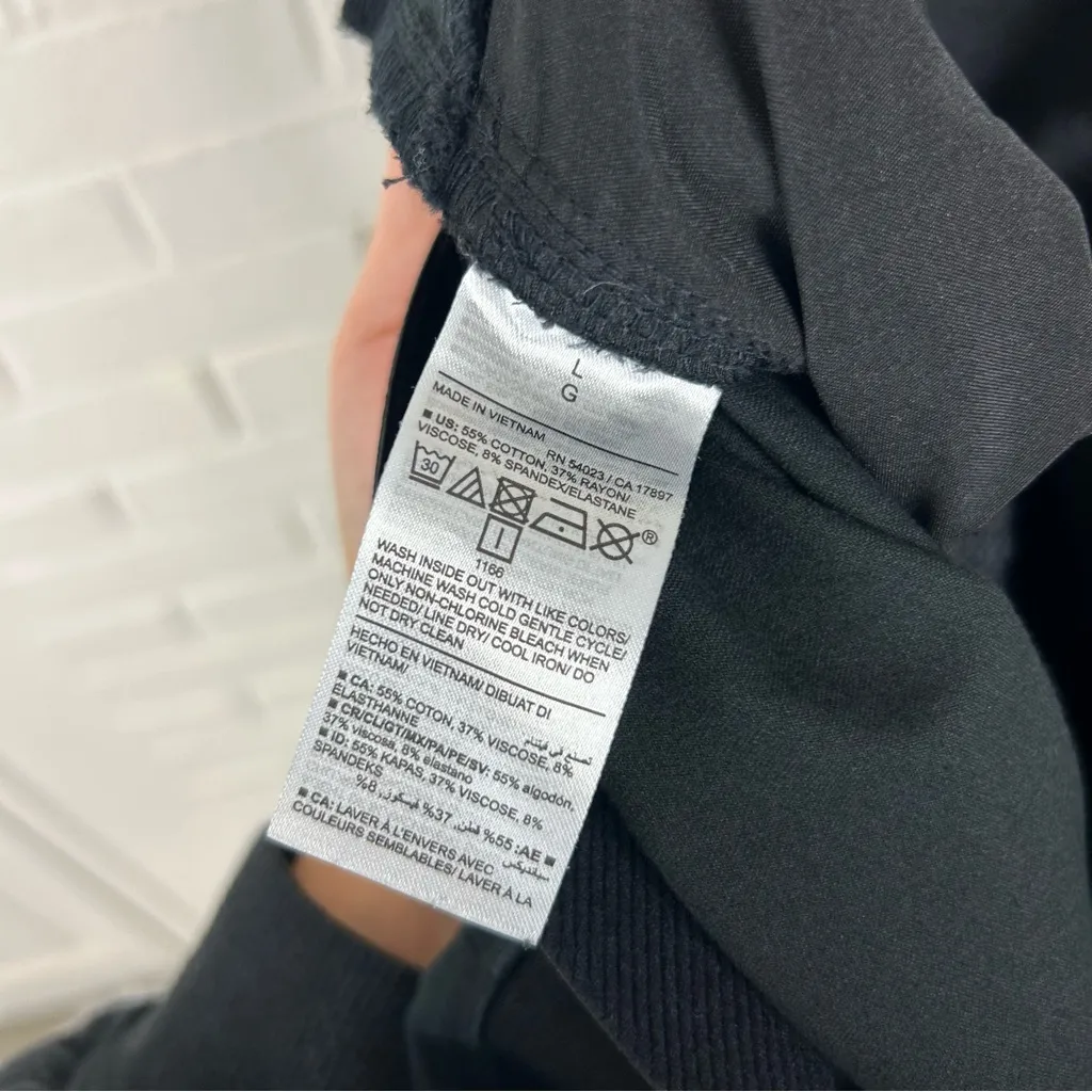 Old Navy Black High Rise Wide Leg Pixie Pants Size L - Image 5