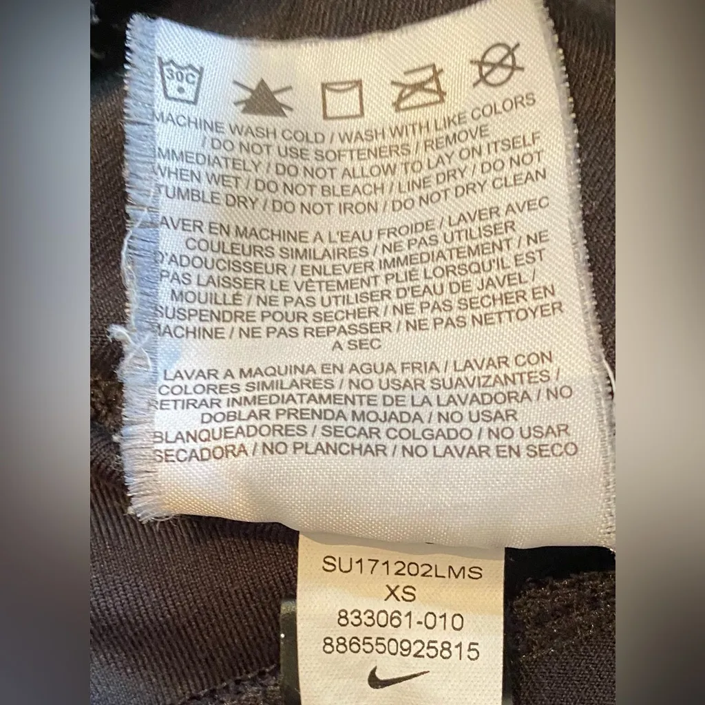 Nike‎ Dri Fit Women’s XS Black 3/4 Length Athletic Leggings - Image 8