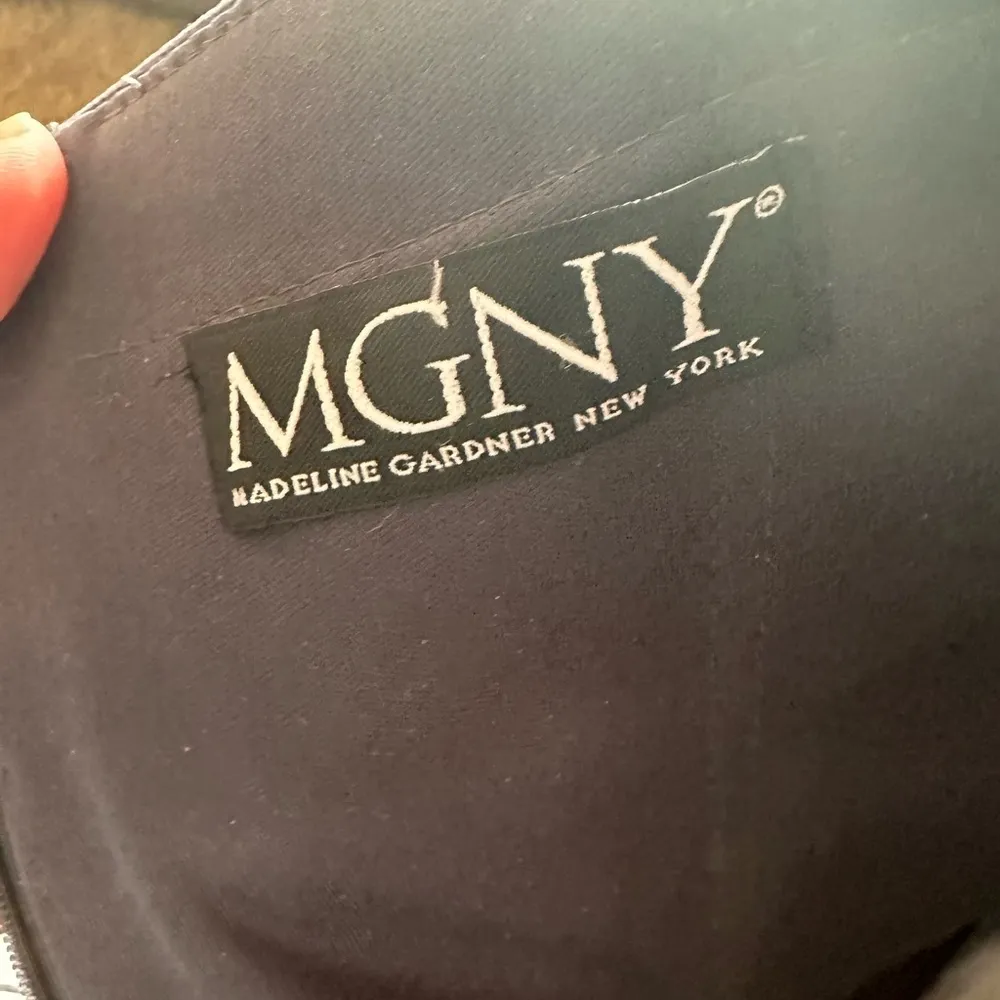 MGNY Madeline Gardner Formal Mother Of The Bride Charcoal Floor Length Bead 8/10 - Image 8