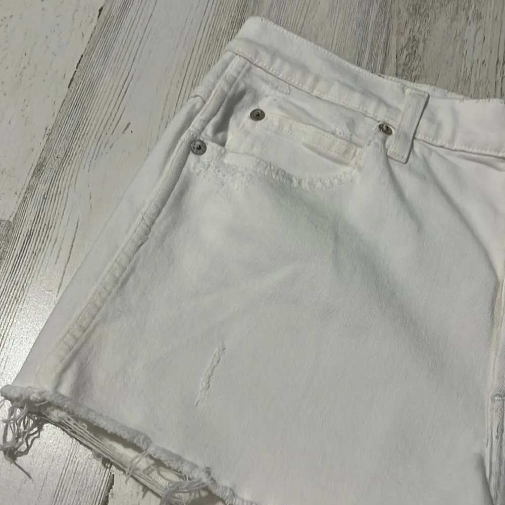 AMO Tomboy Short Size 28 White - Image 6