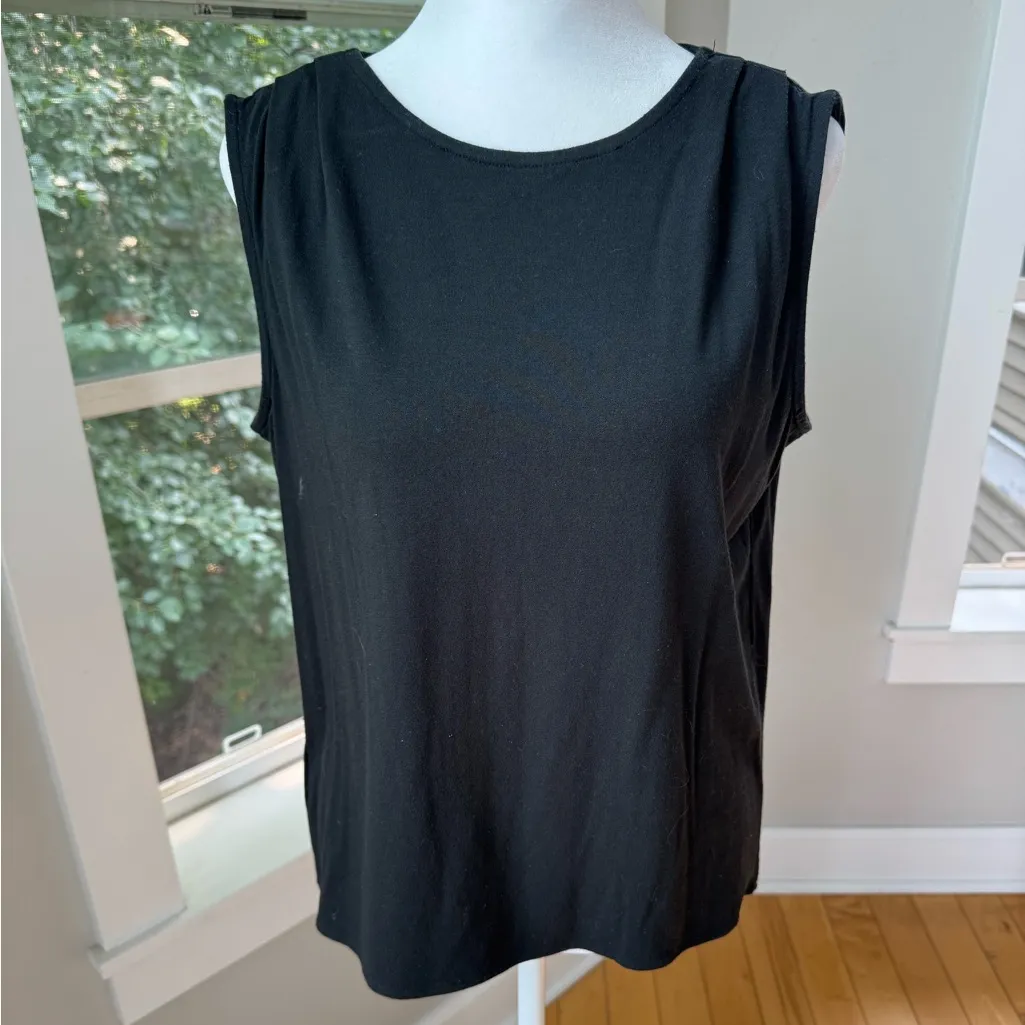 Ann Taylor Petite Black Sleeveless Crew Neck Blouse Gathered Shoulder Sz XSP - Image 8
