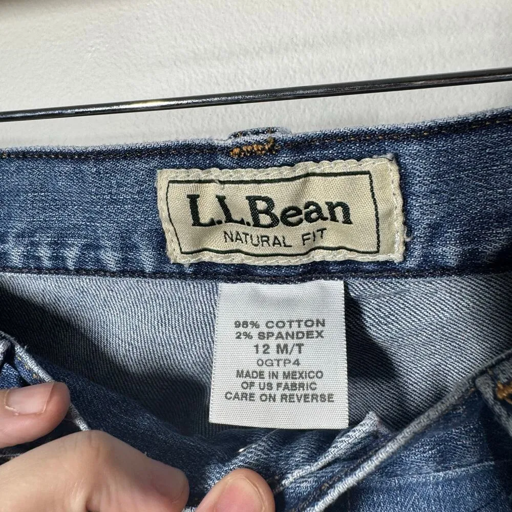 L.L. Bean Jeans Women 12M/T Blue Medium Wash Straight Cotton Spandex Natural Fit - Image 5