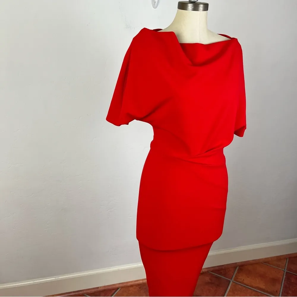 Alexia Admor Olivia One-Shoulder Sheath Dress in Red - Image 3