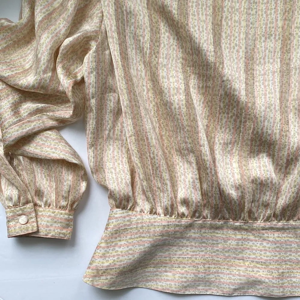 Vintage 80s Laura and Jayne silky cheetah button waist blouse, size 10 - Image 8