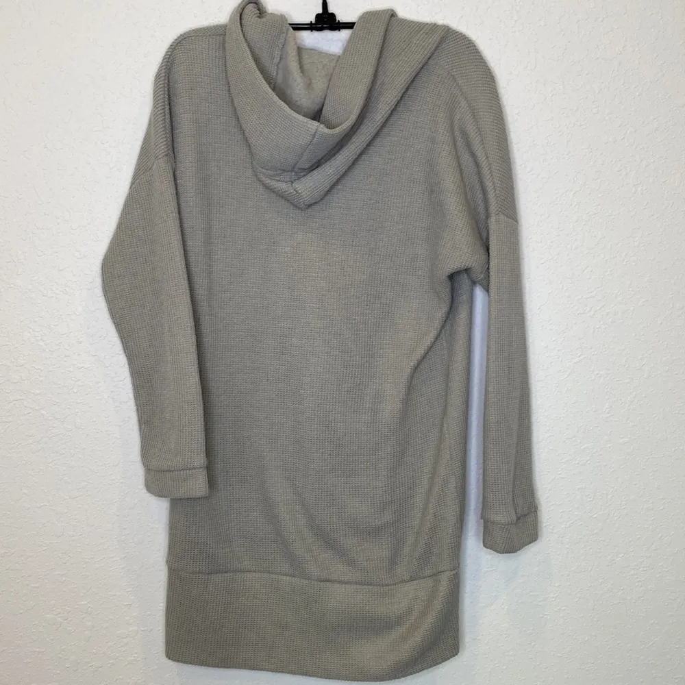 Cupshe Gray Waffle Knit Oversized Pullover Sweater Hooded EUC Sz M Polyester - Image 8