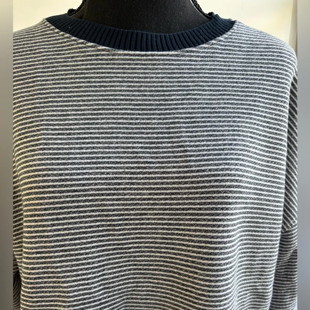 Frank and Eileen NEW WITHOUT TAGS Ribbed Sweatshirt medium‎ layered - Image 2