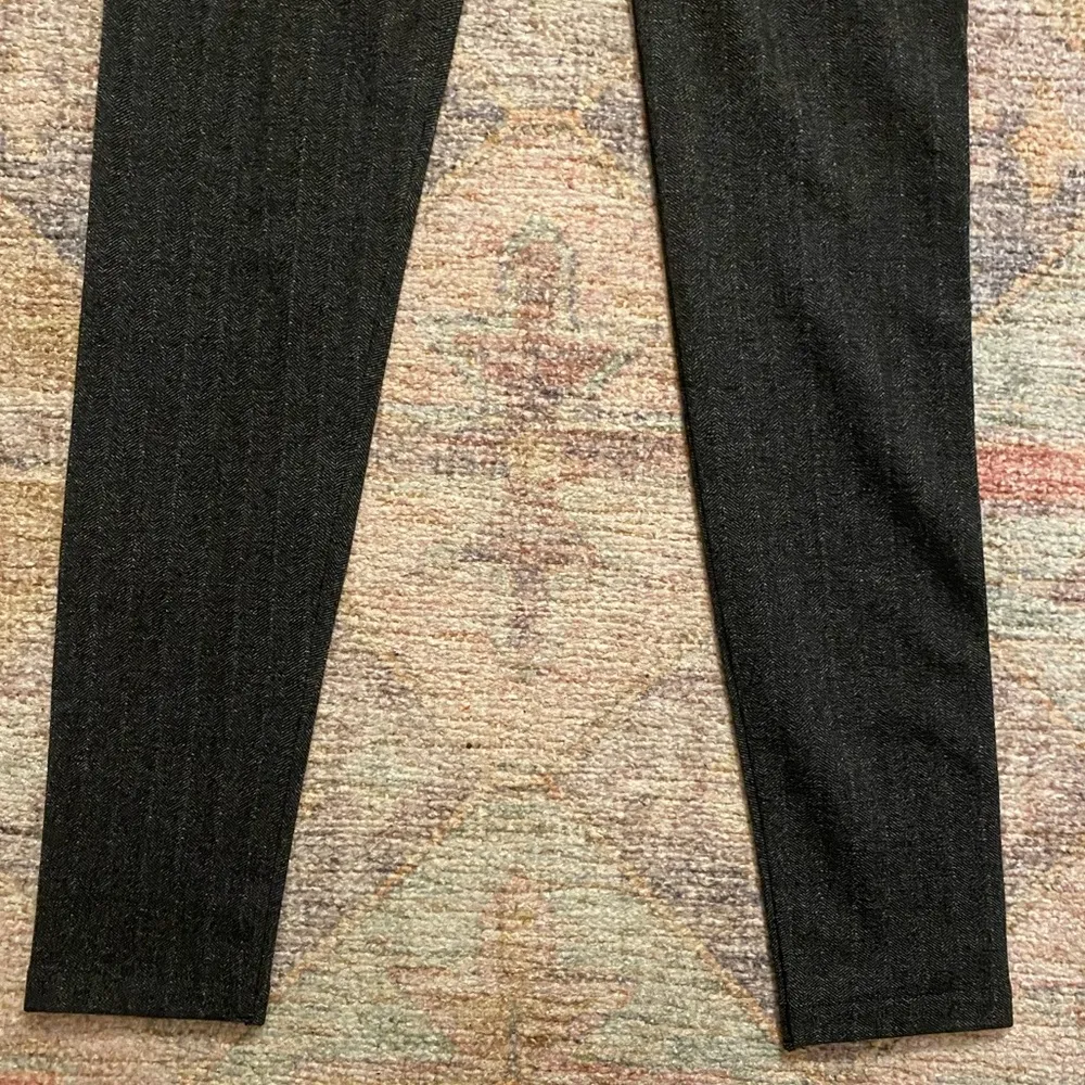 Like New! Fleece Lined Women’s Leggings in Herringbone Pattern Black Size 2X - Image 4