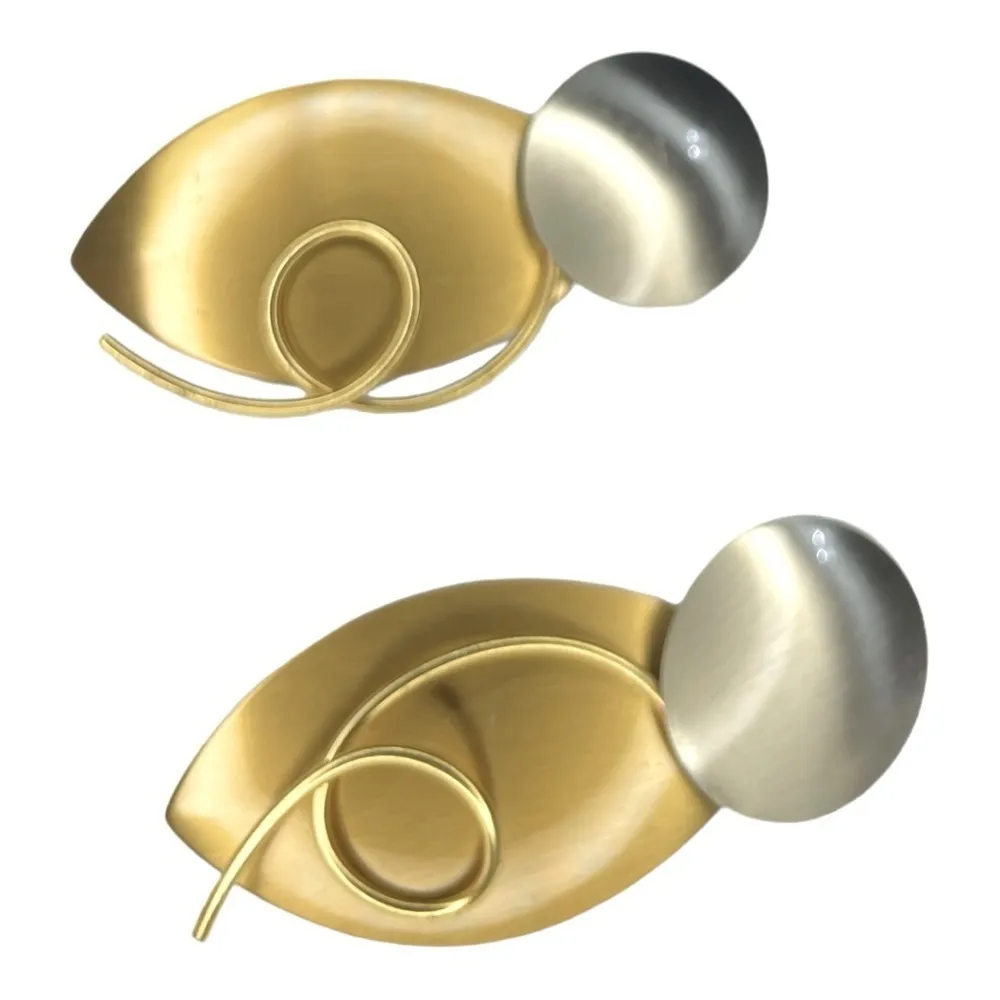 Vintage Two toned pierced earrings Silver - Image 3