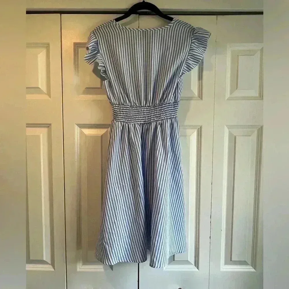 Striped Blue & White Flutter Sleeve  Dress with Smocked Waist‎ V-Neck Casual B1 - Image 5