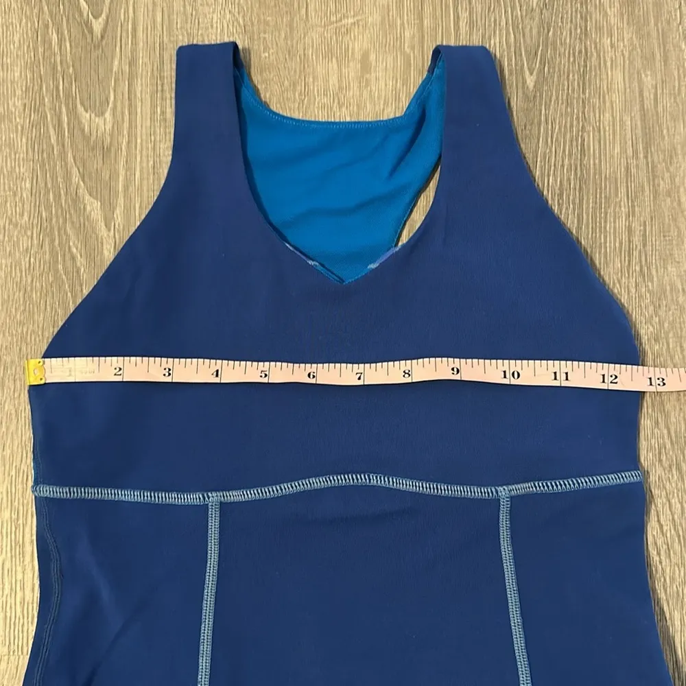 Lululemon Women’s Sz 4 Racer Back Sleeveless Athletic Workout Yoga Blue Tank Top - Image 3
