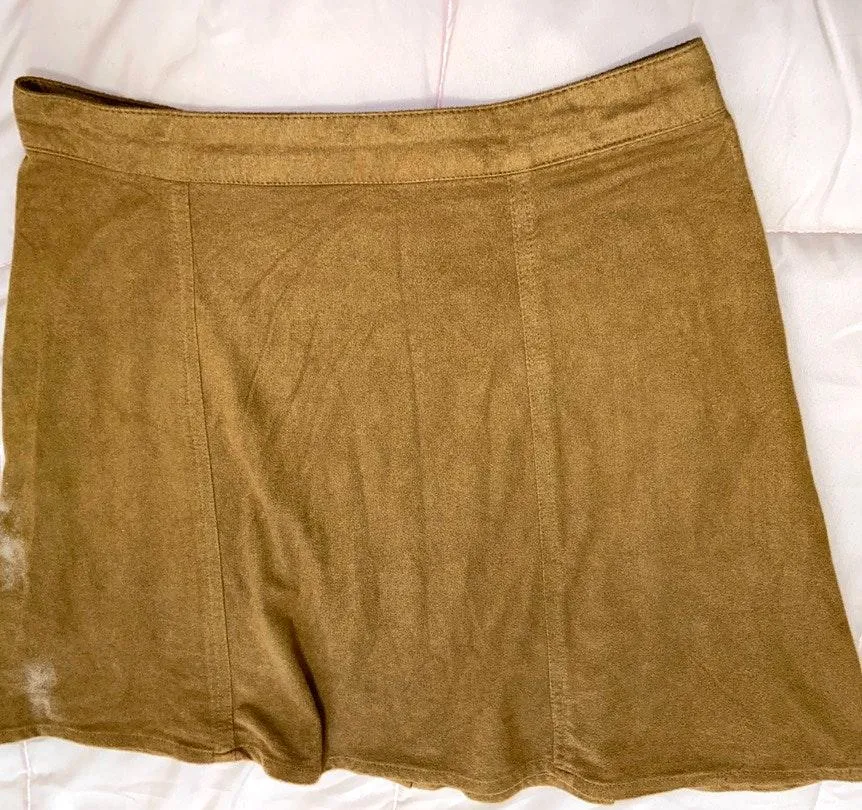 Bajee Collection Tan Suede Skirt - Image 4