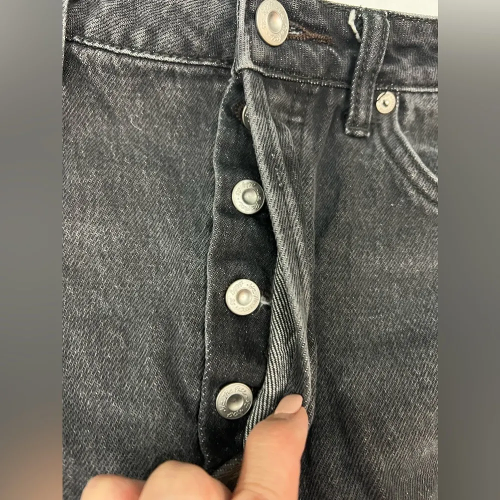 We The Free Faded Black Denim Skirt - Size 30 - Image 5