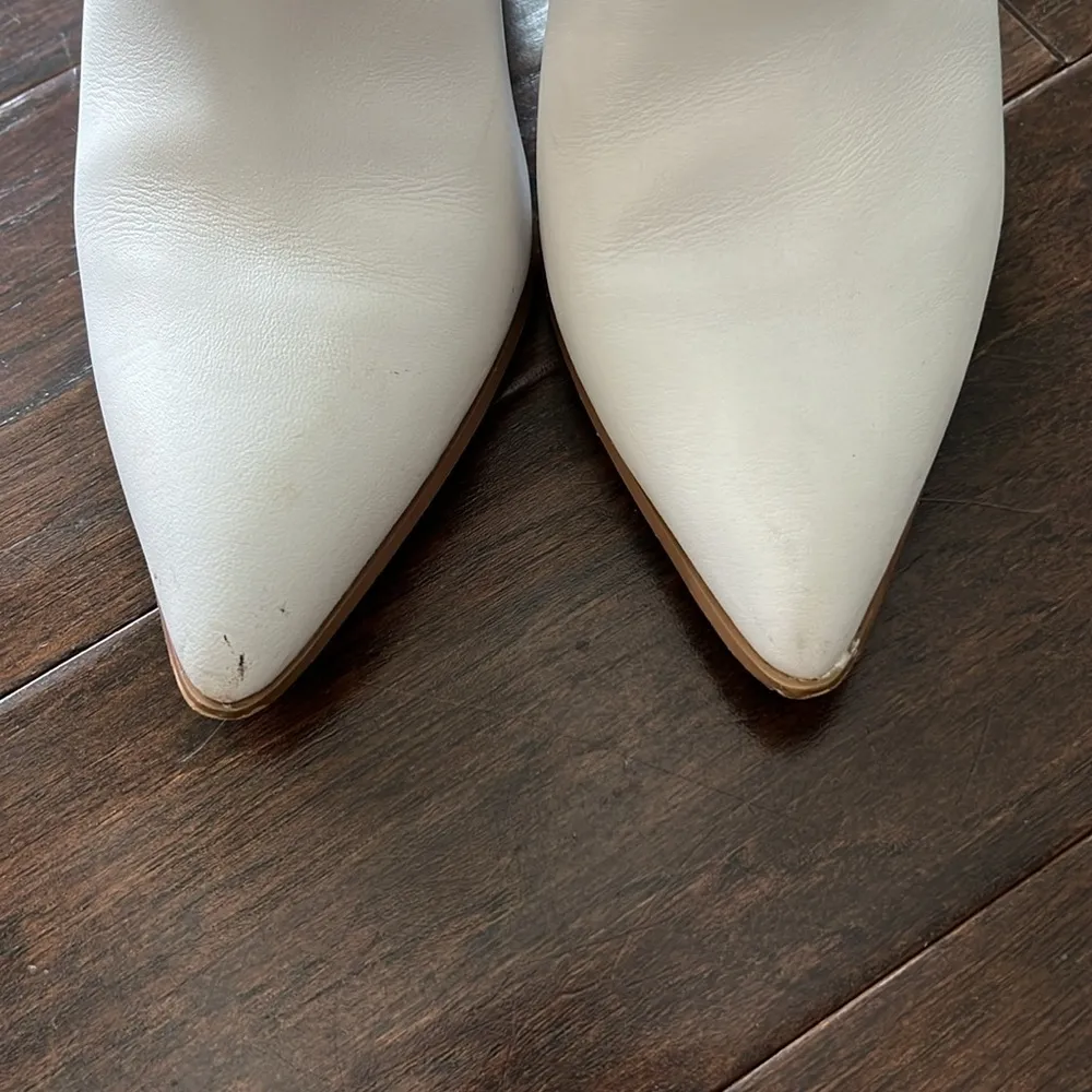 Bleecker & Bond Kailey Boot Size 9 - Image 3