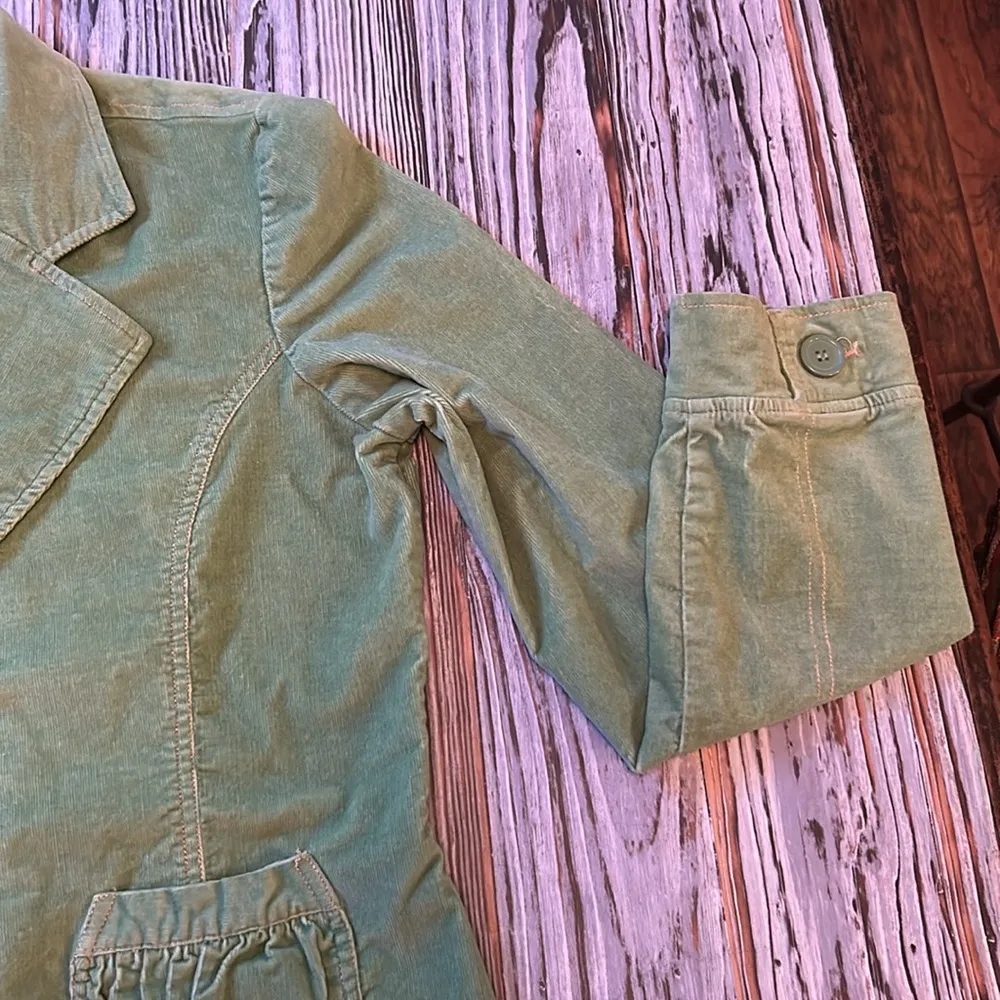 Tulle Anthropologie Sage Green Corduroy Like Blazer. Size XL - Image 2