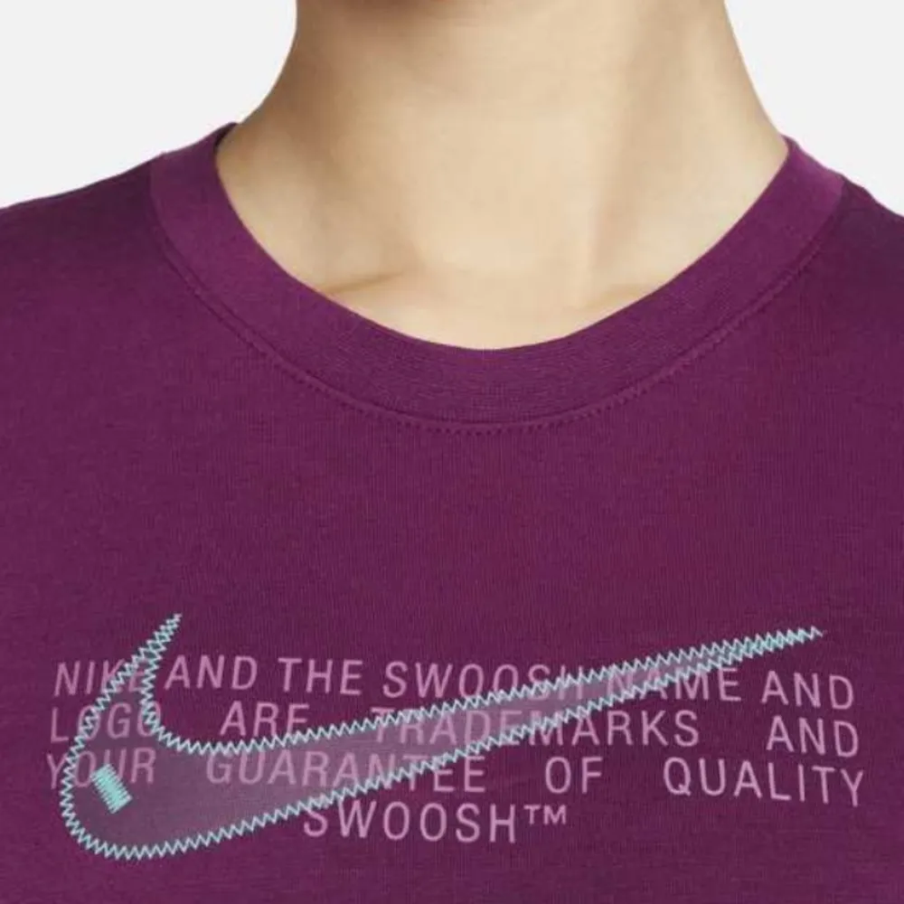 Women’s Nike sportswear Bordeaux cropped graphic shirt slim fit XL - Image 6