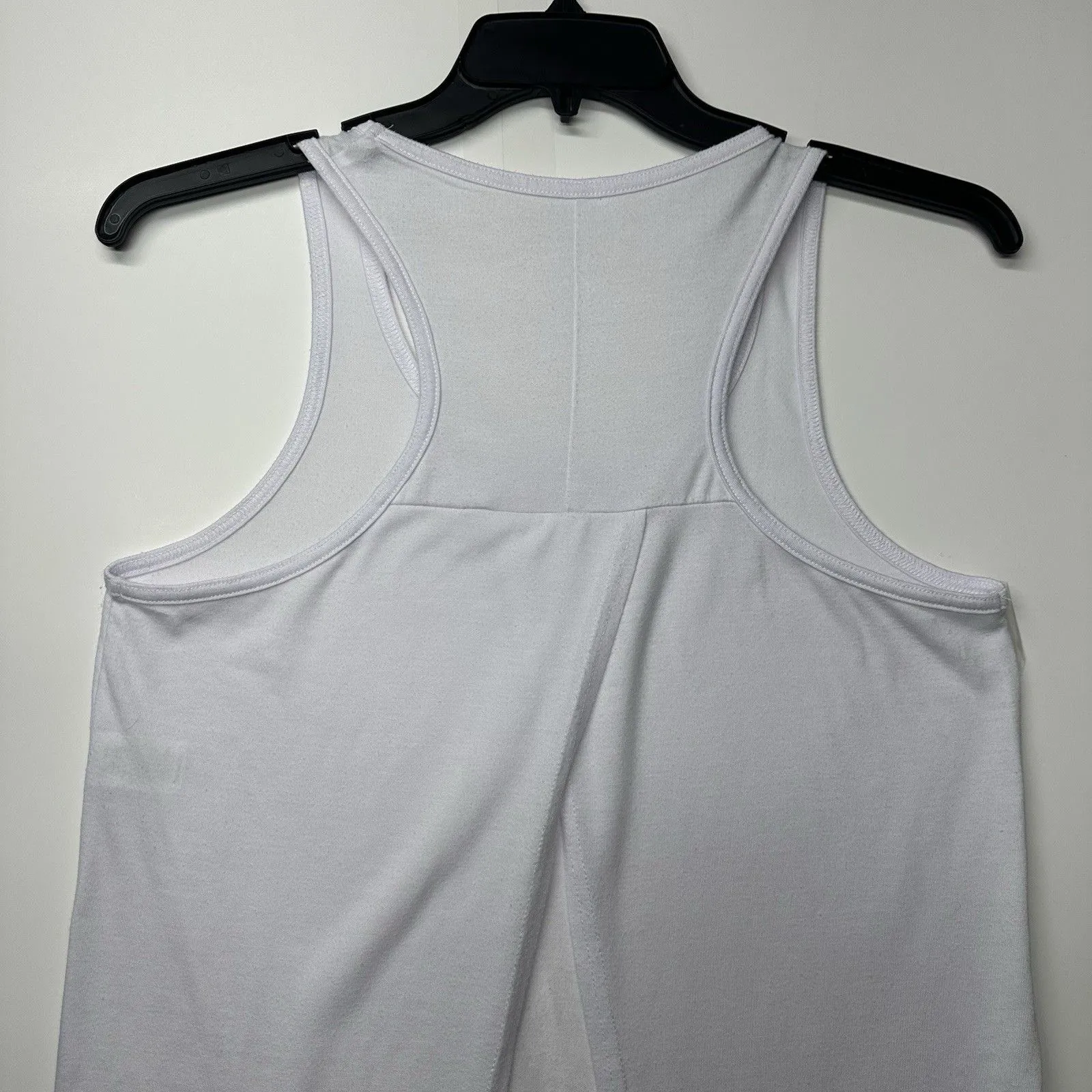 Urban Groove Women's White Tank Top M High Low Hem Sleeveless Casual Shirt Size M - Image 5