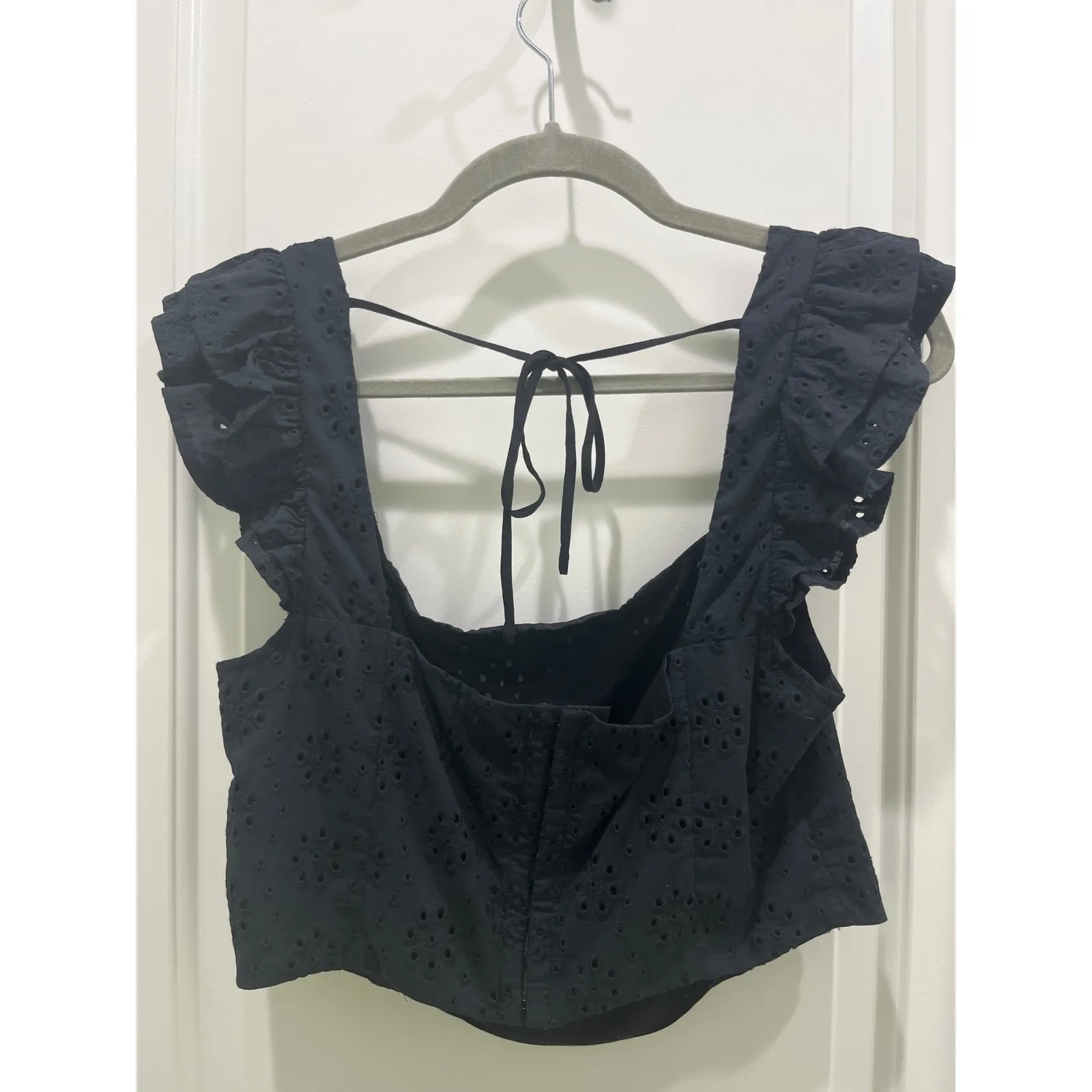 TULAROSA Evangeline Eyelet Black Top Sz L - Image 4