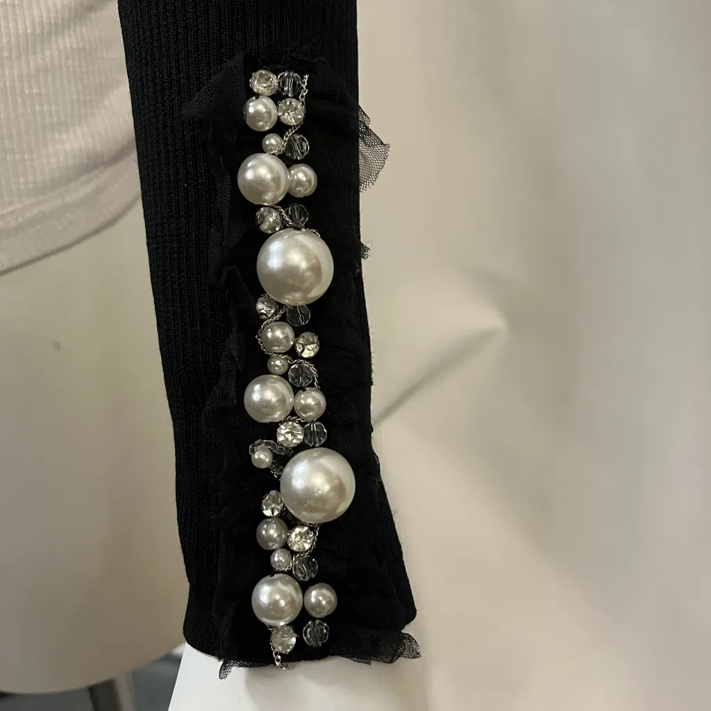 AUTHENTIC Balmain Black Embellished Cardigan with Pearls - Image 11