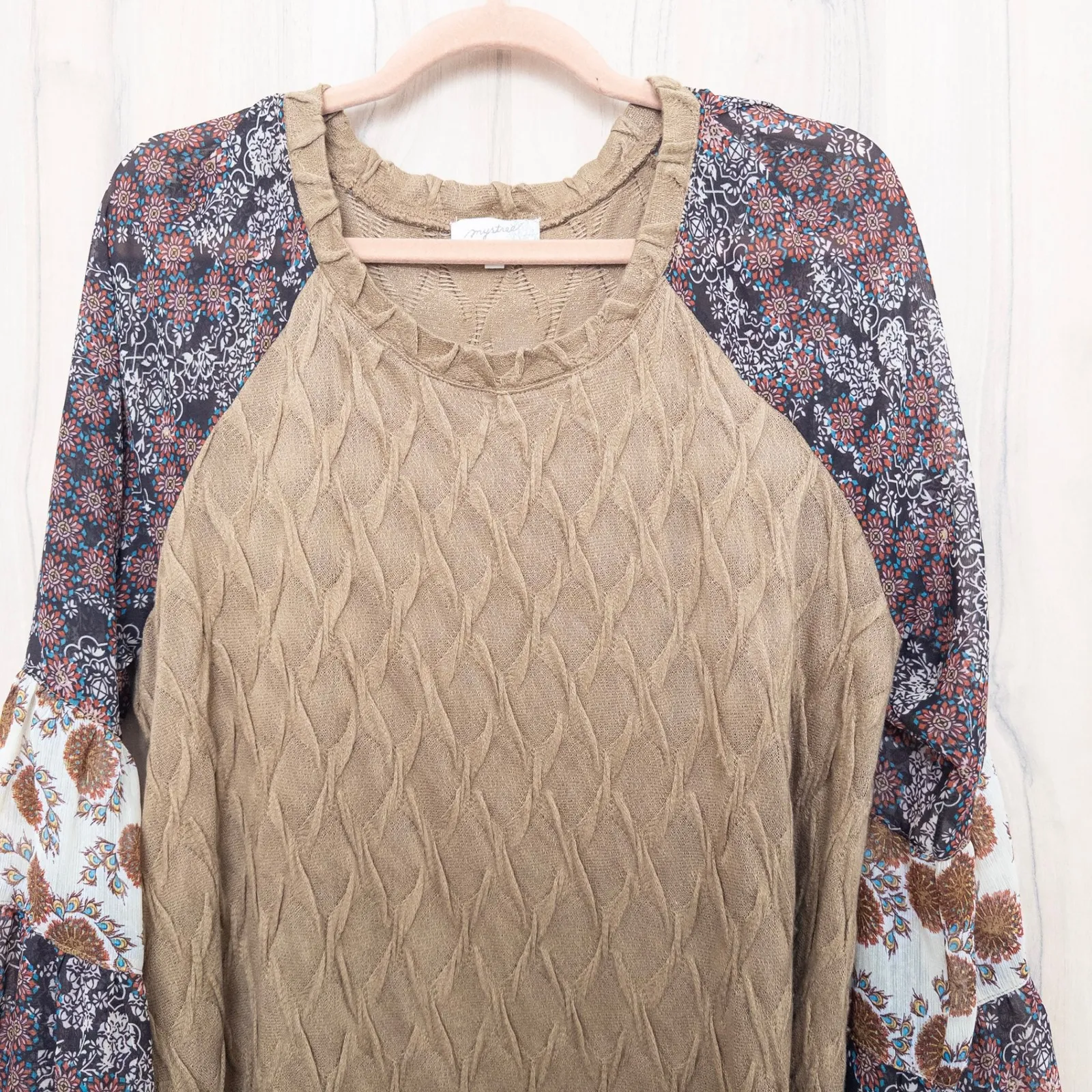 Womens Patchwork Sweater Top Size L Tan Multi Bell Sleeve Boho Forest Fairy Folk - Image 2