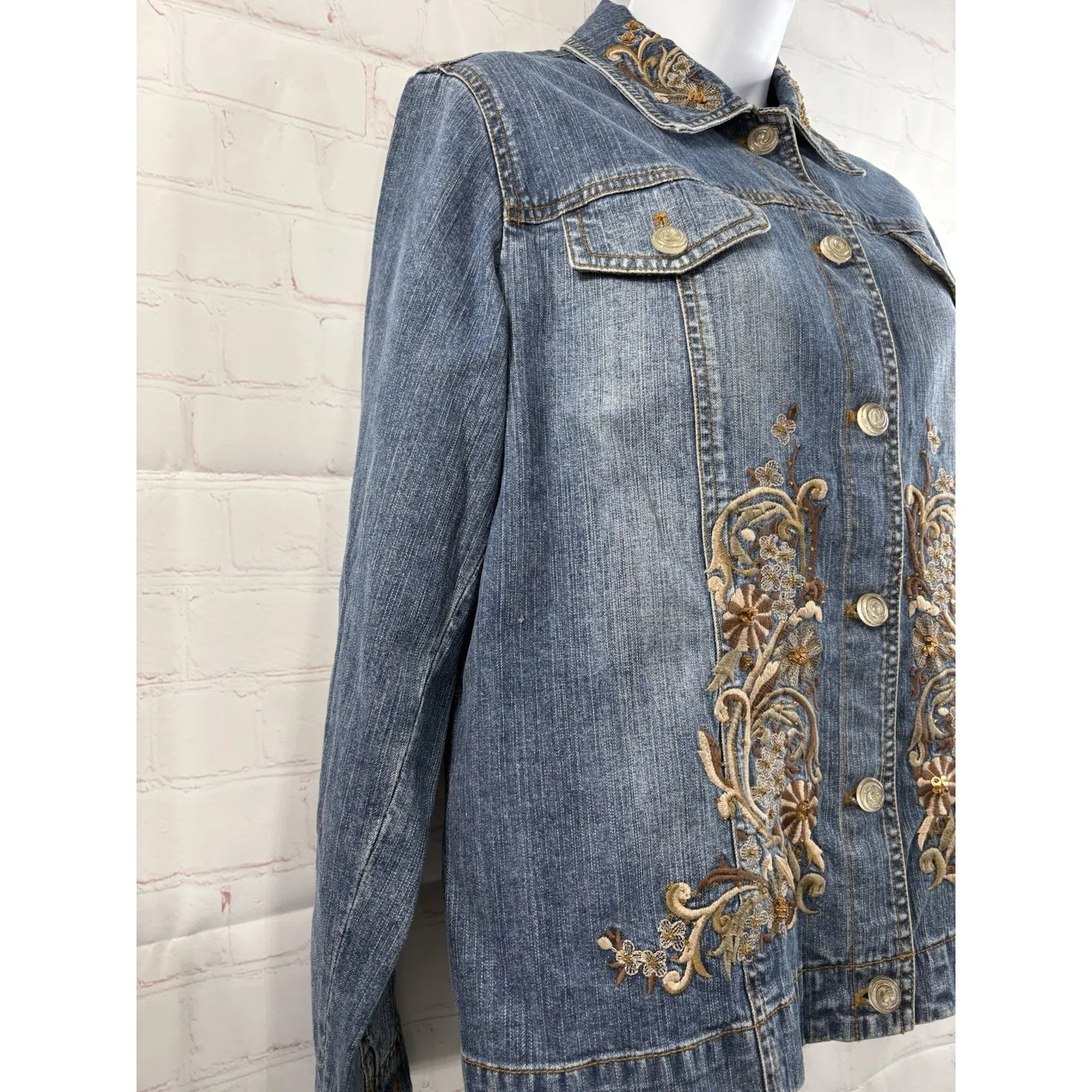 Laura Ashley Denim Jacket Women's Size Small Embroidered Floral Western Boho - Image 3