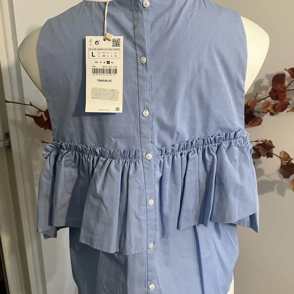 Brand new ZARA cold shoulder top - Image 2