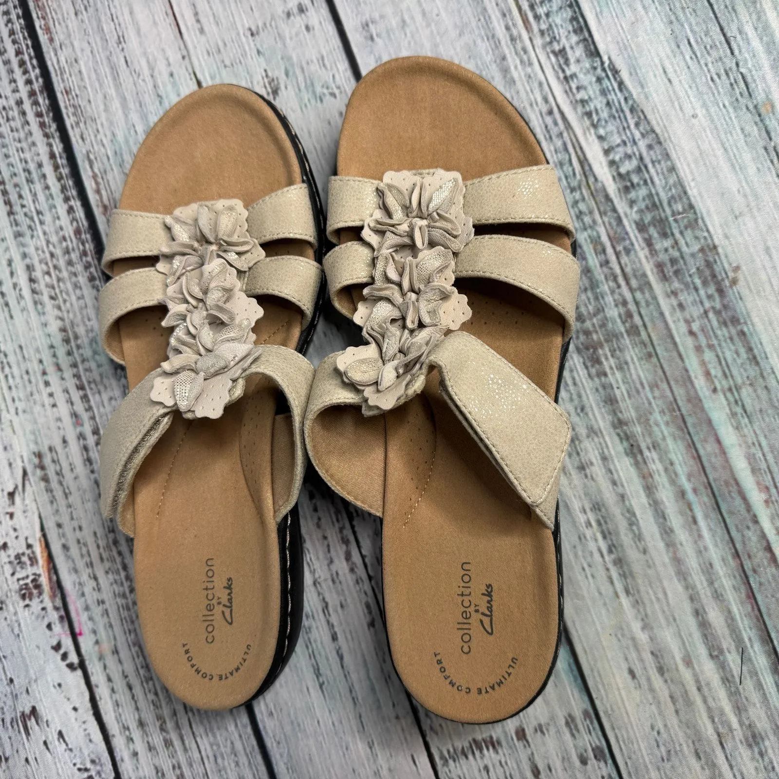 Clarks Collection Floral Comfort Sandals Women’s US 8 Cream Leather - Image 2