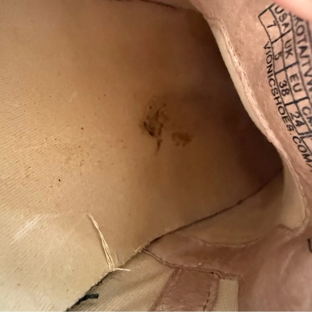 Vionic Women’s Splendid Dakota Slip On Gold Mules Size 7 - Image 10