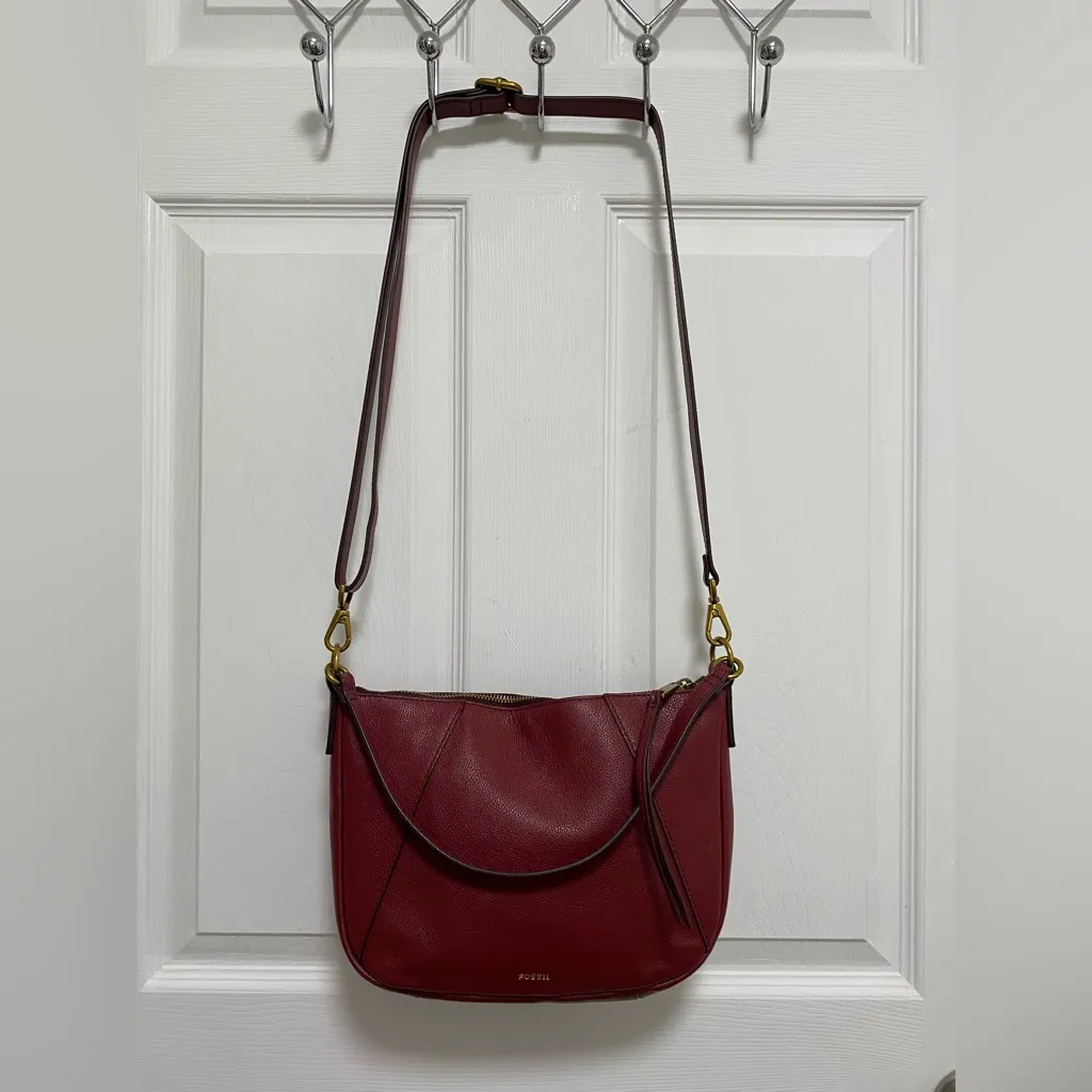 Fossil Burgundy Leather Shoulder Bag - Image 4