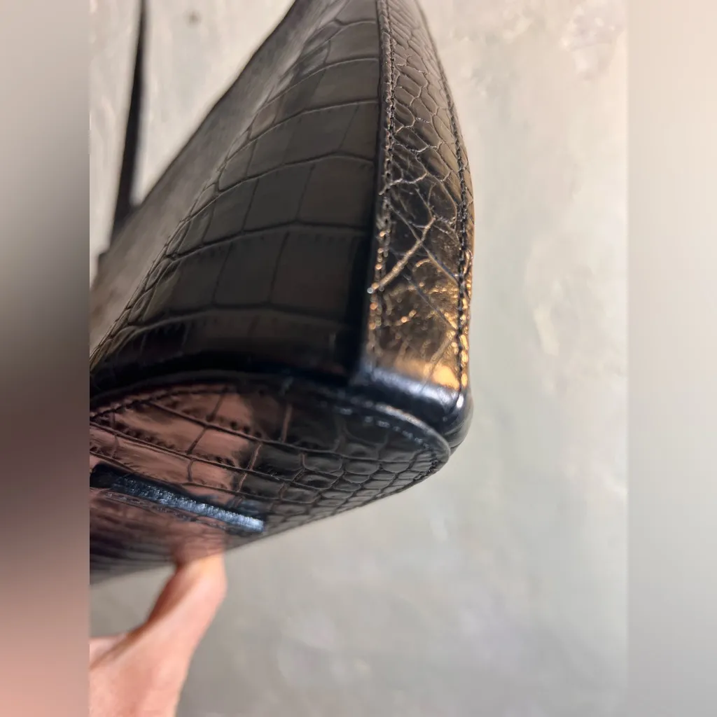 Black Croc Embossed I Santi Leather Shoulder Bag Italy classic minimalist luxury - Image 7