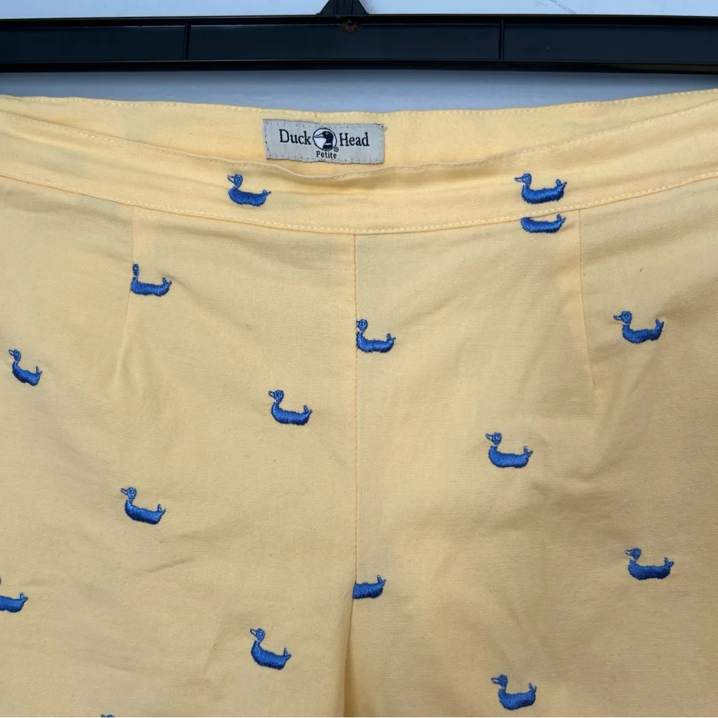 Duck Head Yellow‎ Capris with Blue Accents - Image 2