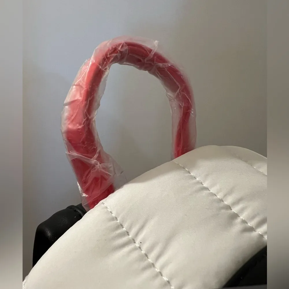 Loungefly Peanuts Snoopy Puffer Jacket Snow Day Winter Figural Mini Backpack NWT - Image 8