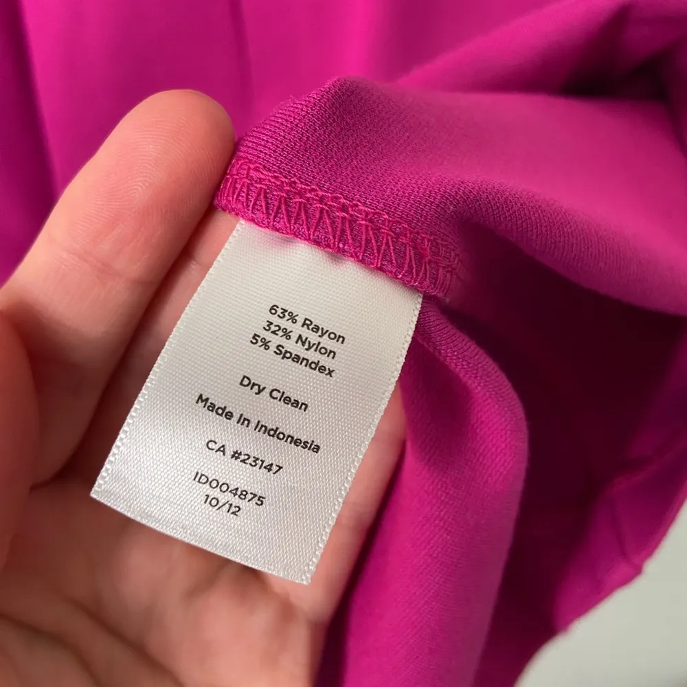 NWOT Talbots women’s pink stretch bodycon zip cap sleeve business casual dress 4 - Image 4