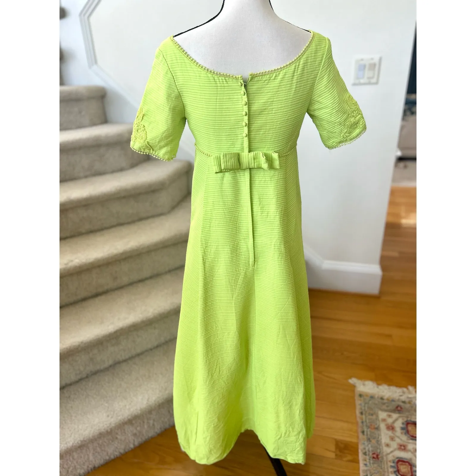 Vintage 60s Neon Lime Green Lace Floral Appliqué Maxi Hostess Gown Party Dress - Image 5
