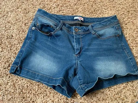 Bongo Shorts - Image 3