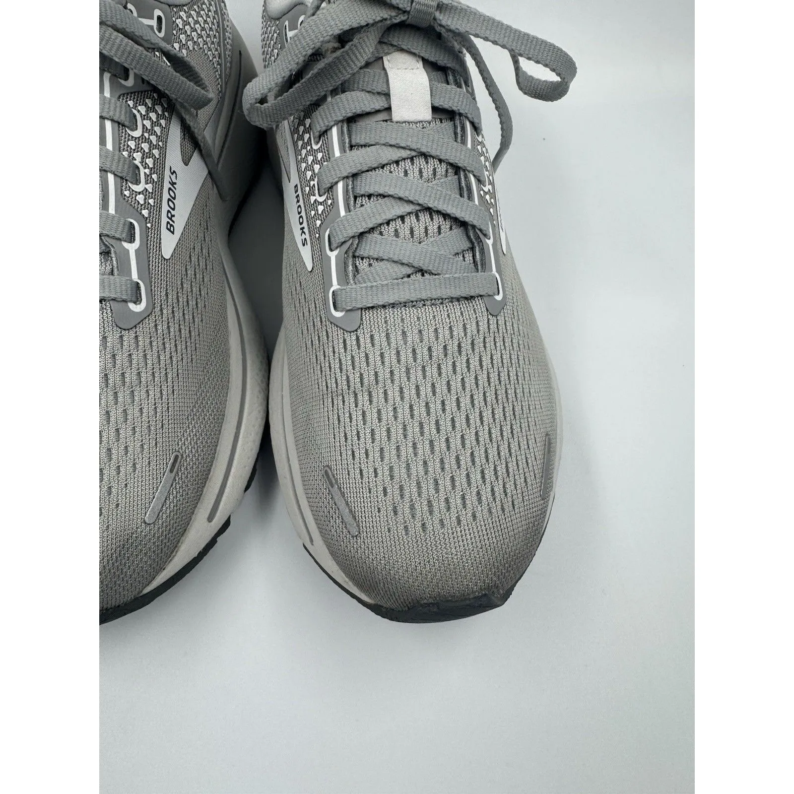 Brooks Ghost 14 Womens Gray Running /Walking Athletic Shoes Sneakers Sz 9 M (B) - Image 4