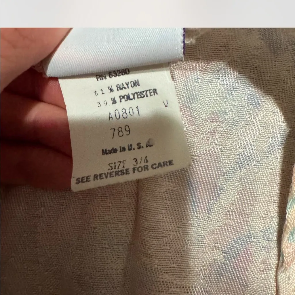 Women's Pink and Blue Patterned Vintage Vest Size 4 - Image 7