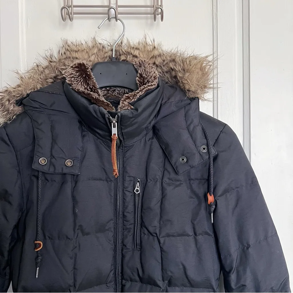 Eddie Bauer • Yukon Classic Down Jacket black puffer quilted hood faux fur - Image 4