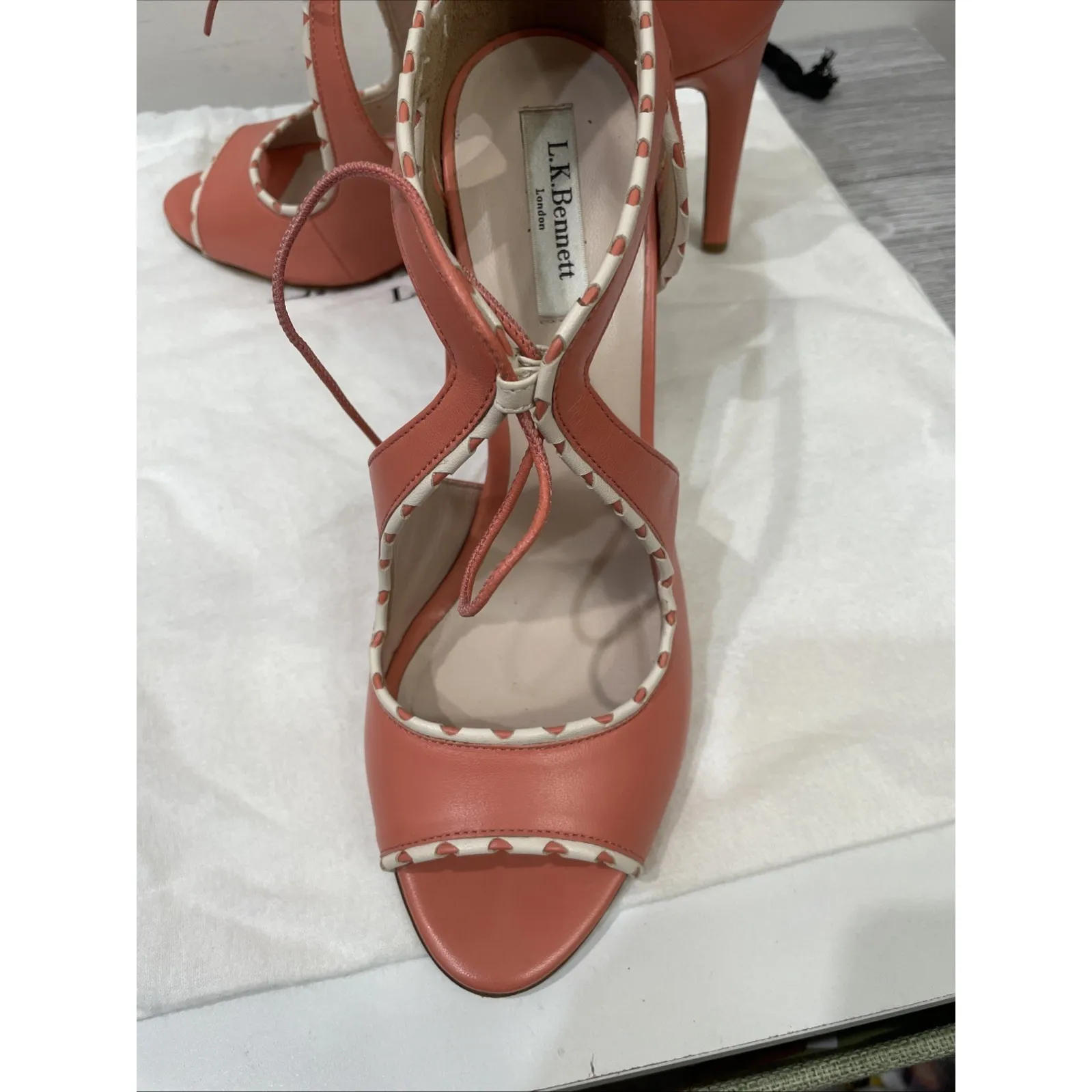L.K. Bennett London Miki Open Toe Coral Leather Heels Made In Italy Eur 39 US 9 - Image 5
