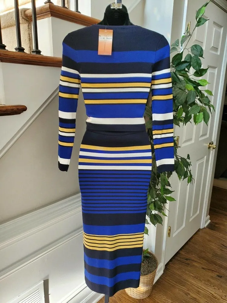 Boutique Codigo Women's Blue Round Neck Long Sleeve Bodycon Skirt Suit Small - Image 6