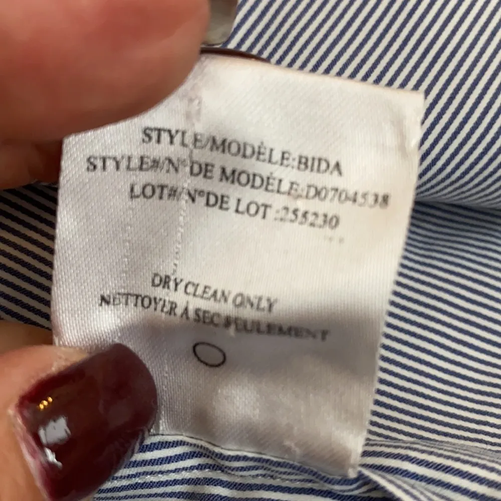 Theory Bida Shirt in Arbiter Pin Stripe - Image 10