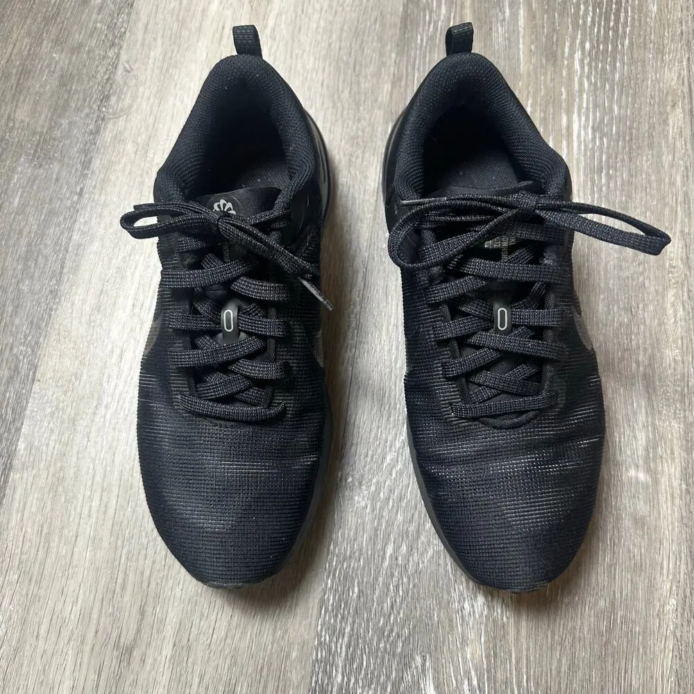 Nike Downshifter 12 Running Shoes Black - Image 2