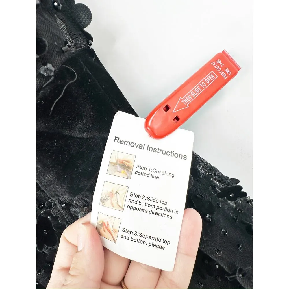 Mac Duggal Black Velvet Flower Embellished Short Sleeve Midi Dress Size 6 New - Image 5