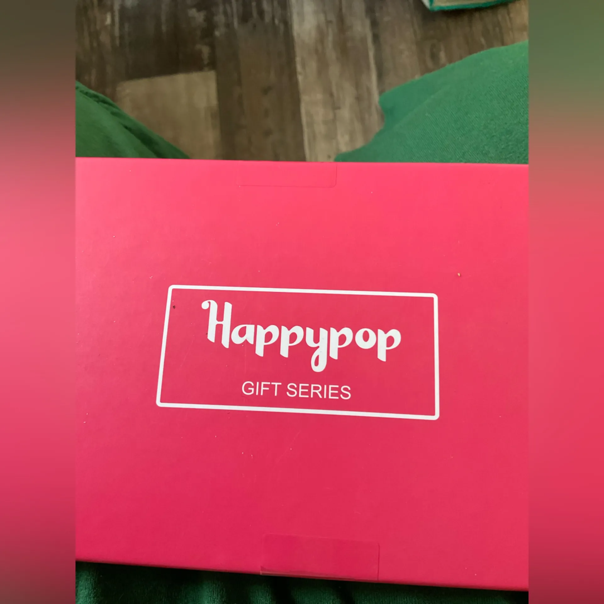 Happypop Gift Box of GOAT Lover Socks. Includes Wrap to Make Cupcake Socks Pink - Image 3