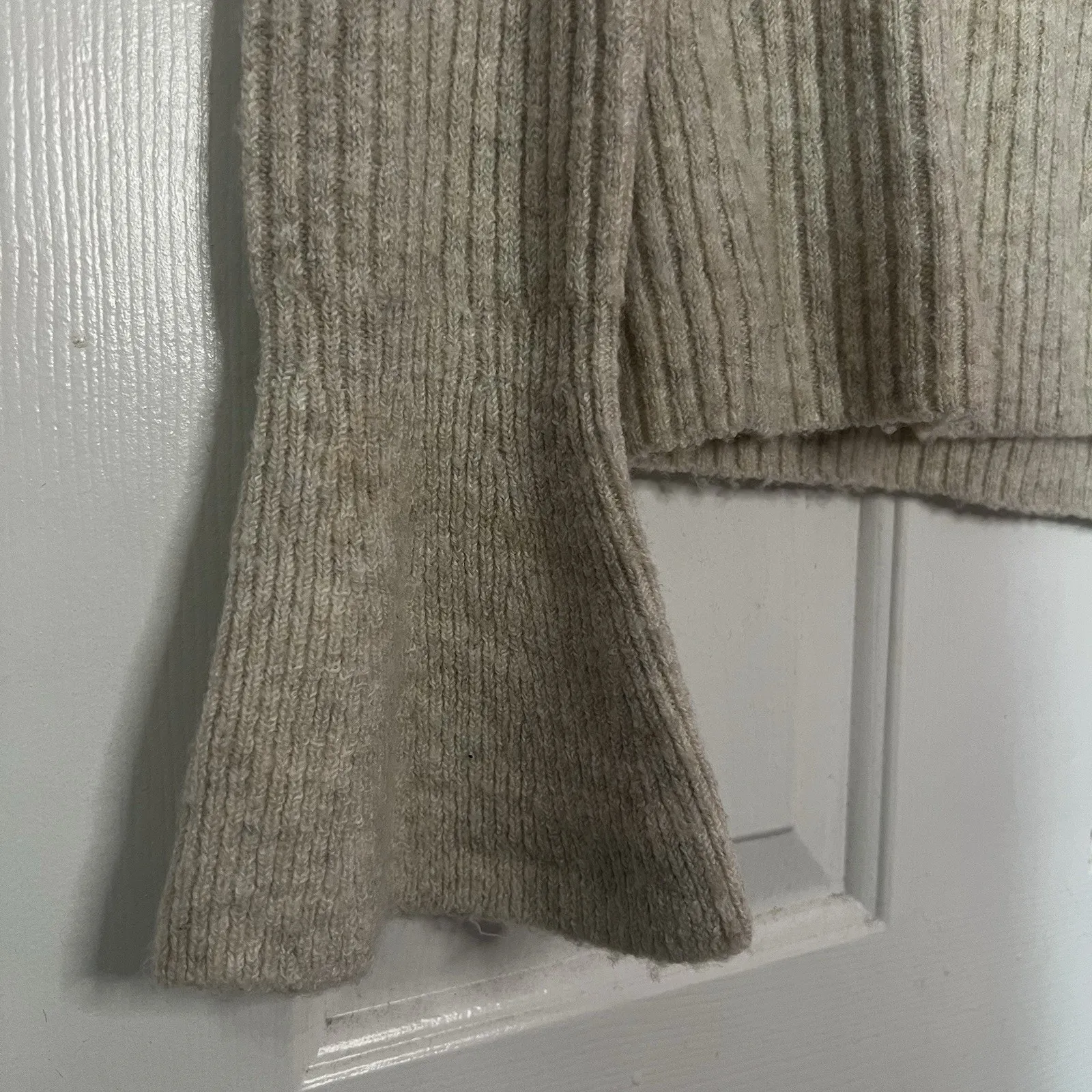 Madewell Textured Ribbed Knit Medium Heather Oak Ruffle Cuff Wool Blend Sweater - Image 4