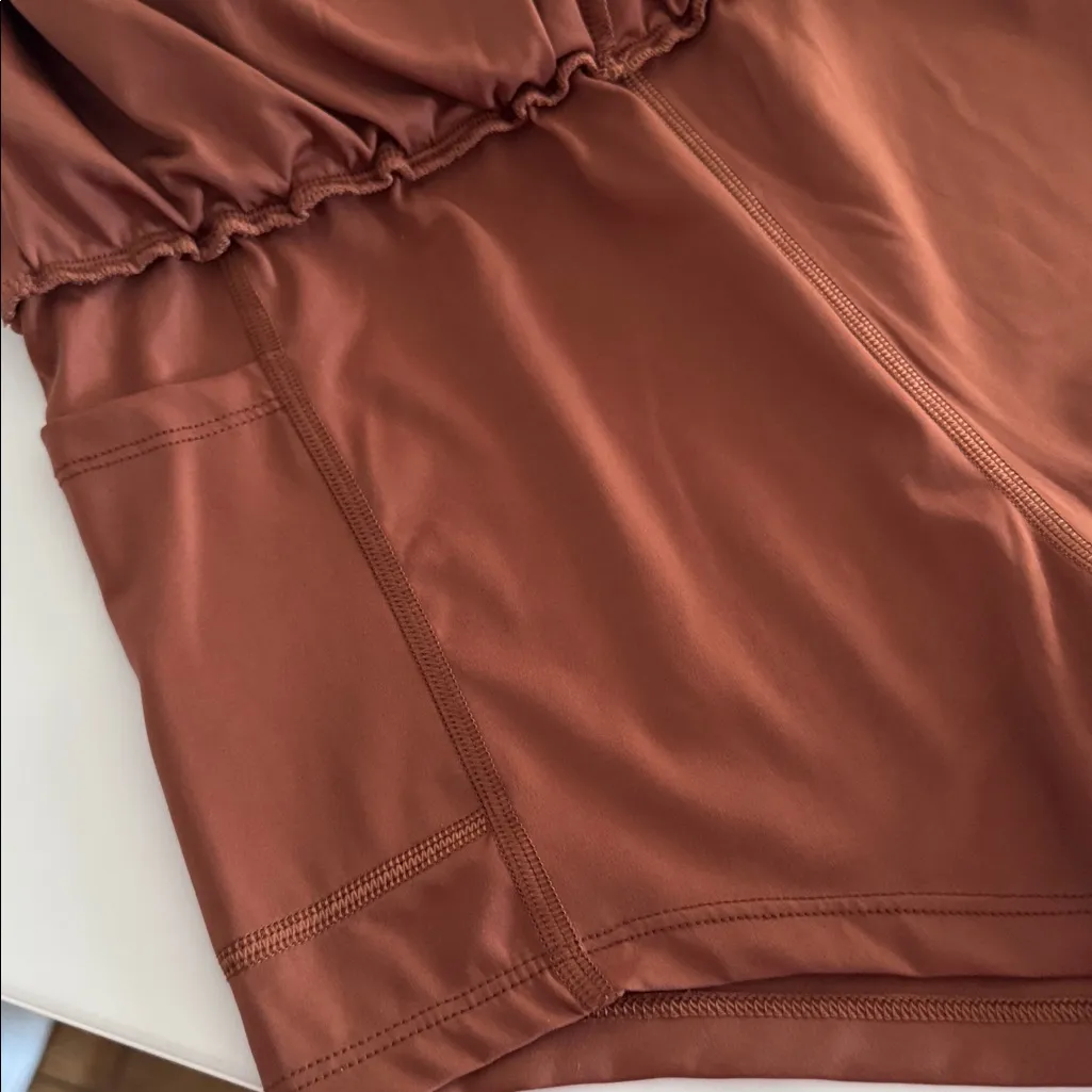 PARAGON Women's Rust Athletic Shorts EUC - Image 4