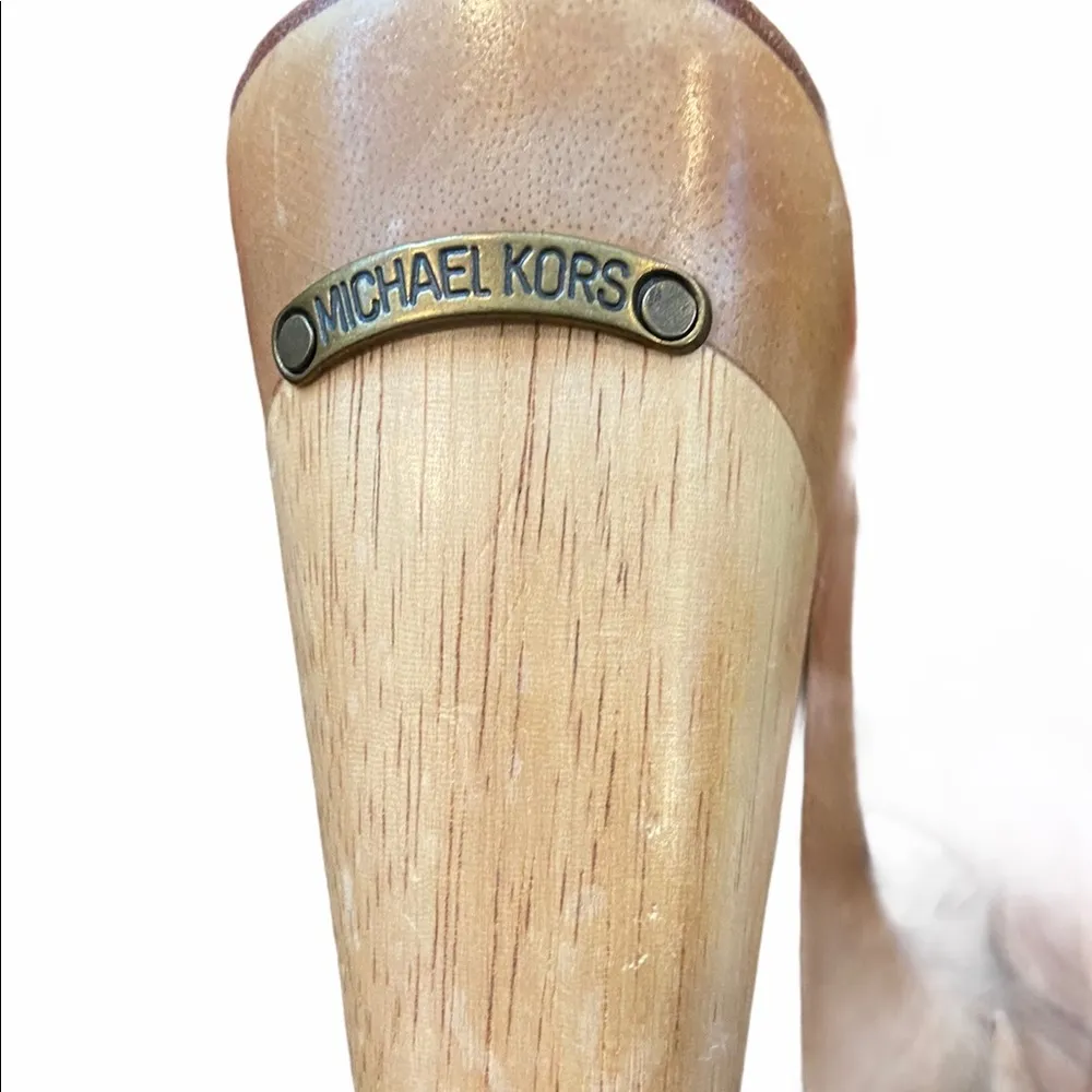 MICHAEL Michael Kors brown & copper 8.5 wood heeled sandals. - Image 6