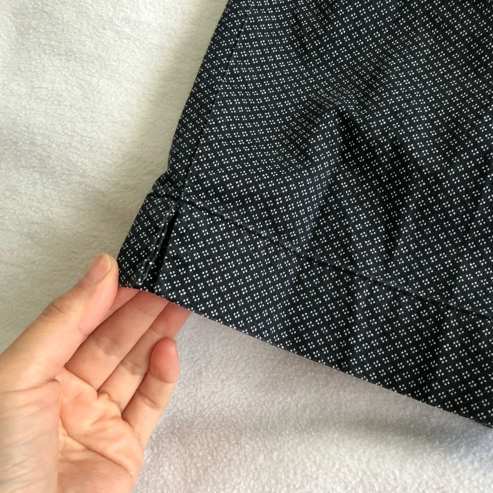 Talbots  skinny pant black side zip - Image 8