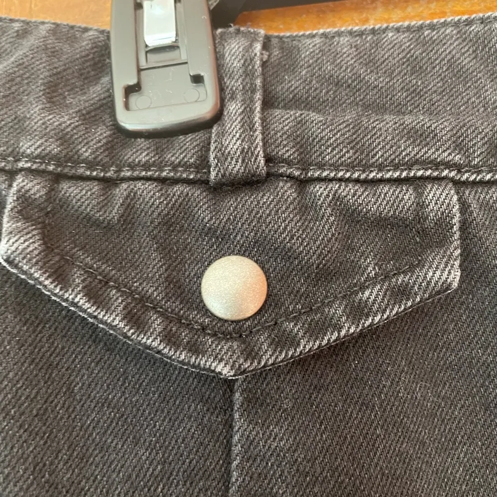 Urban Outfitters BDG Black Snap Denim Skirt- Medium - Image 2