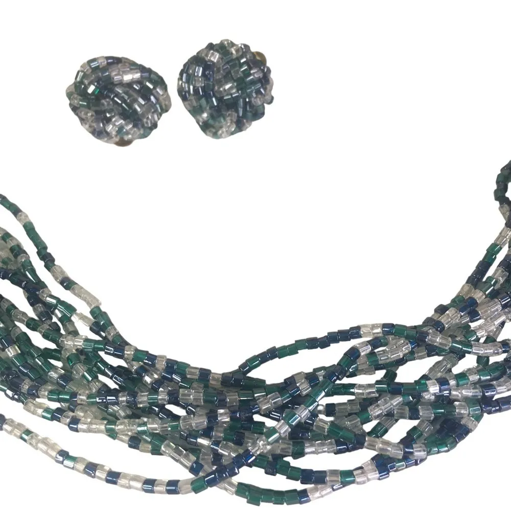 Vintage glass seed bead necklace and clip on earrings set Blue - Image 7