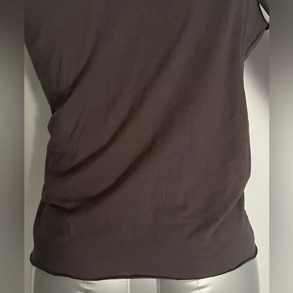 NWT Winnie the Pooh Women's Brown
Tank top Pullover sleeveless Graphic - Image 7